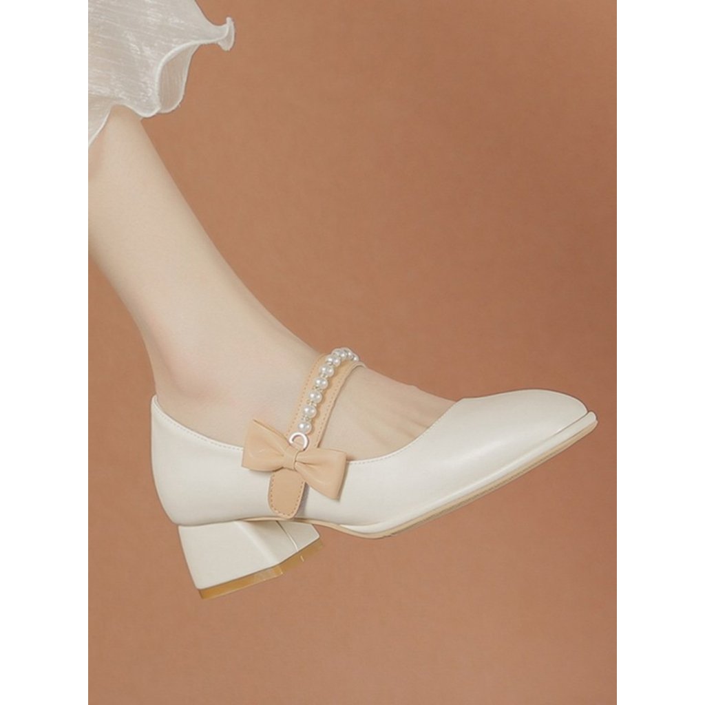 mary jane shoes รองเท้า marry jane marry jane shoes ชุดเดรสแมทชิ่ng มารีJane และรองเท้าส้นสูง อ่อนโย