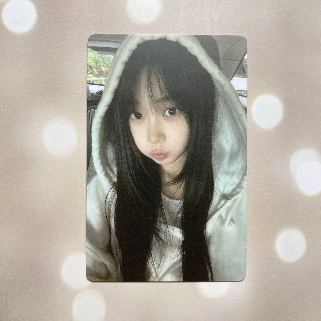 Aespa Giselle squinting lip pear ผลิตภัณฑ์ของแท้ QQ การ์ดเพลงสี่ดาว