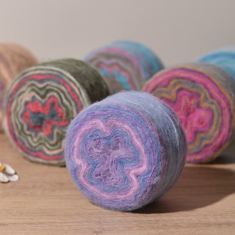 1 ม้วนไล่ระดับสี Mohair ยาวย้อม Mohair Fine Thread โครเชต์เสื้อกันหนาวทําจากผ้าไหมแท้หนุ่ม Mohair เส