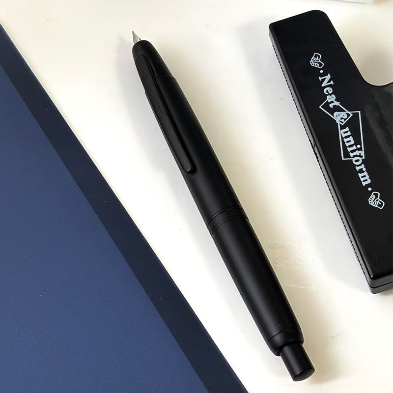 ✨เครื่องเขียนญี่ปุ่น Jinhao 10 กดปากกาสีดํา Samurai กด Out Tip Matte หมึกสีดํา Absorber Positive Pos