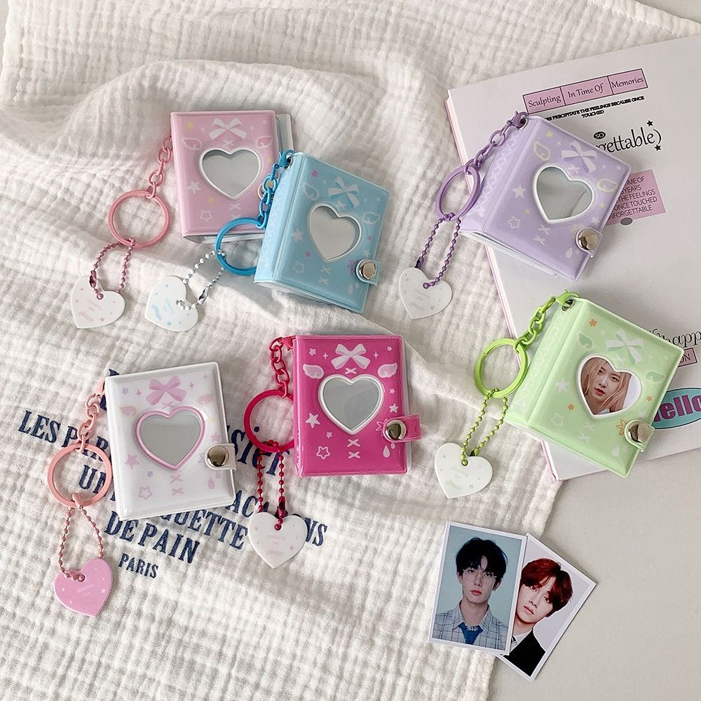 HILARIO Mini Photocards Holder, Love Heart Hollow แขวนกระเป๋าอัลบั้มรูปพวงกุญแจ,แบบพกพา 2 นิ้ว Snap ปิดผีเสื้อโบว์ภาพเก็บพวงกุญแจผู้หญิงสาว - รูปที่ 7