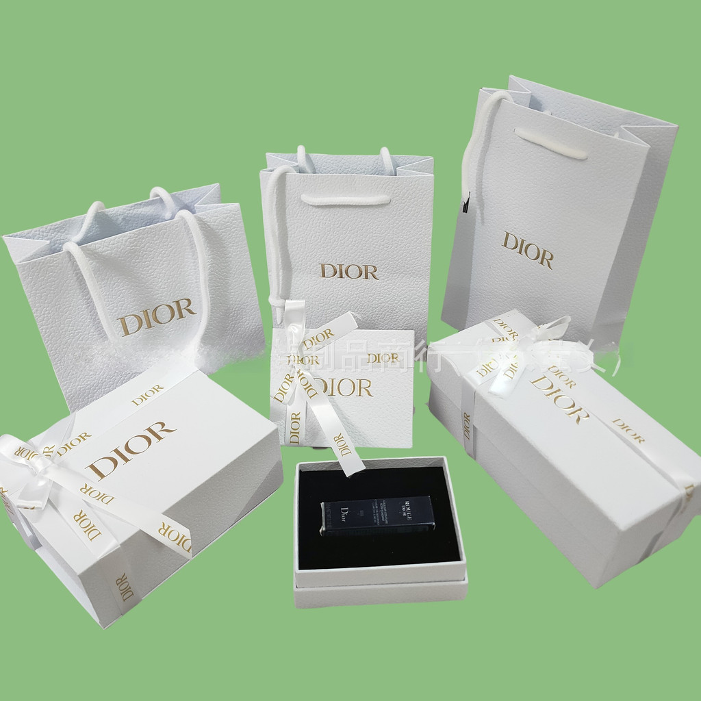 Di Home Gilding นูนลิปสติก 999 กล่องน้ําหอมกล่องพลิกกล่องของขวัญ Tote กระเป๋าประณีต Y