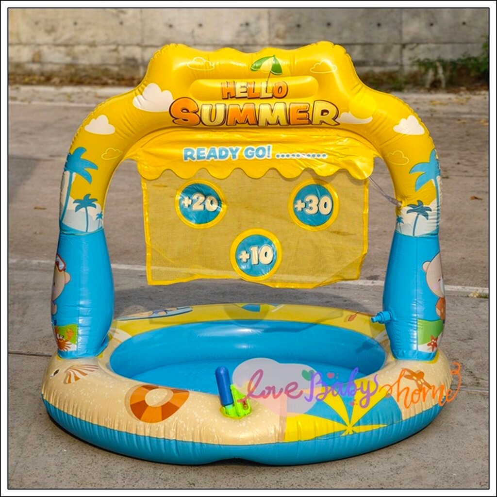 สระน้ำพี่หมี พร้อมอุปกรณ์ฉีดน้ำ สามารถต่อสายยางเพื่อใช้งานระบบพ่นน้ำได้