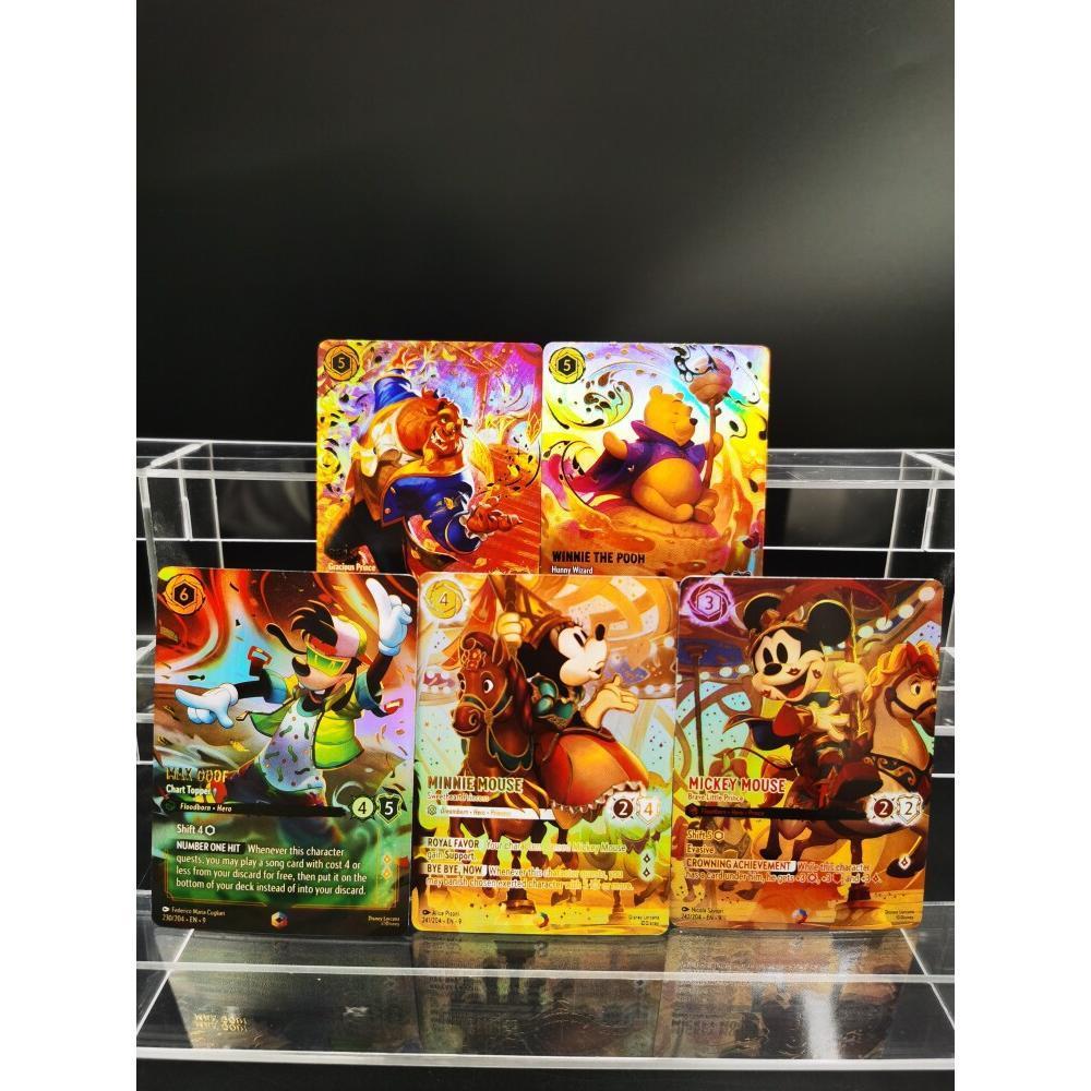 Disney Lorcana Cogsworth – Golden Prince Winnie the Pooh – Rainy Wizard Max Goof – Chart Topper Minnie Mouse – Royal Steed Mickey Mouse – คอลเลกชันเกม TCG อันกล้าหาญ