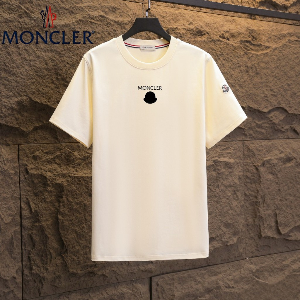 Moncler2026 Moncler-สไตล์ใหม่6XLคลาสสิกรอบคอแขนสั้นเสื้อยืดผู้ชายผู้หญิงสไตล์ขนาดใหญ่ด้านในจับคู่ด้า