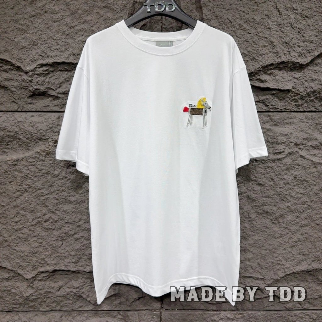 เสื้อยืดผ้าฝ้ายแท้ปักลาย Dior Pony สีขาว สำหรับผู้ชายและผู้หญิง