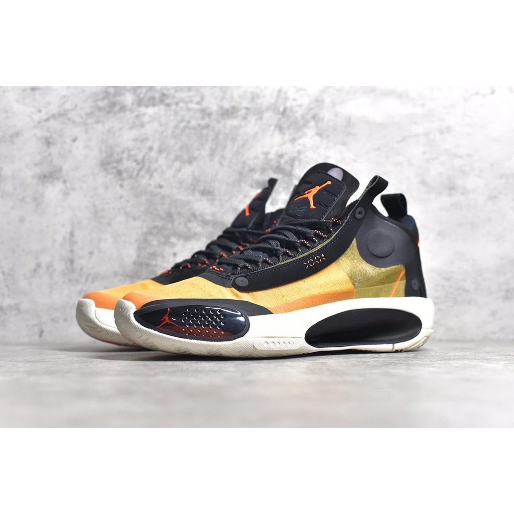 AIR JORDAN 34 สีดำสีขาว Mars Solar Eclipse BQ3381-400