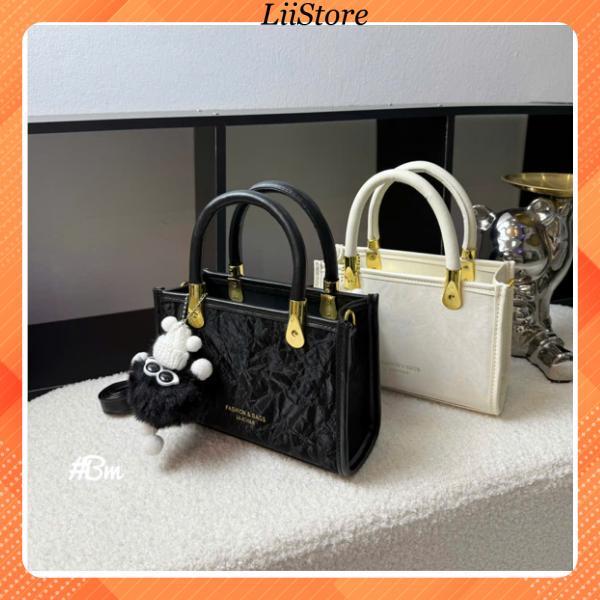 กระเป๋าถือแฟชั่นสตรีพร้อมกล่องรูปร่างกํามะหยี่หนังกระเป๋าสะพายข้างพร้อม Charm Liistore K335