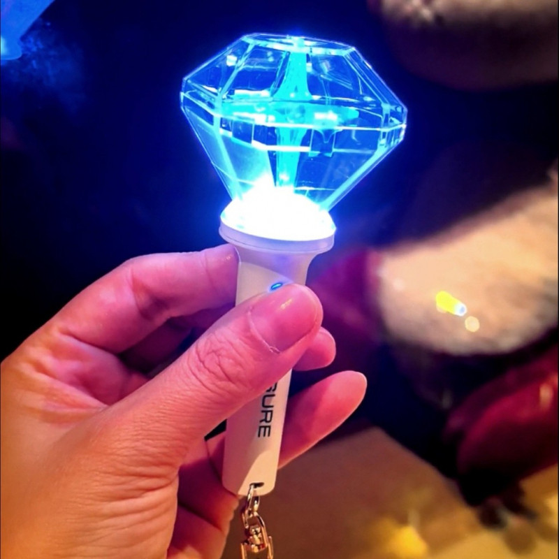 Kpop Idol TREASURE Ver.2 Mini Light Stick พวงกุญแจ TRUZ คอนเสิร์ตโคมไฟพวงกุญแจของขวัญ