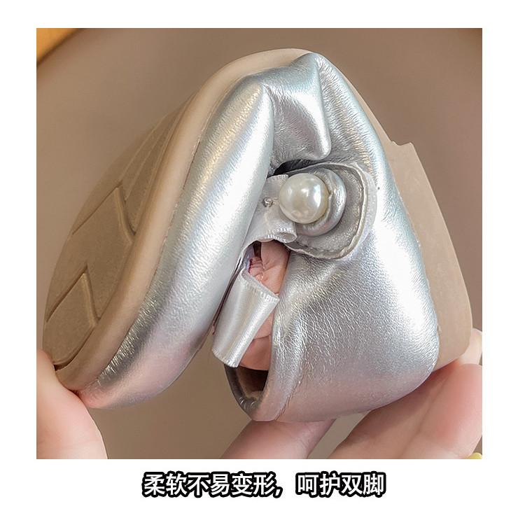 รองเท้าแตะดอกไม้สำหรับเด็ก ออกแบบใหม่ในสไตล์เจ้าหญิง ป้องกันการลื่น อ่อนนุ่ม สบายเมื่อสวมใส่ เหมาะสำหรับเด็กวัยหัดเดินและการเต้นรำ - รูปที่ 5