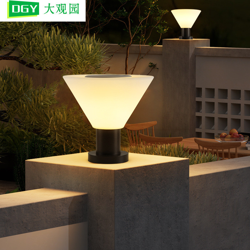 Solar pillar lights for villas, outdoor courtyard lights, fence lights, outdoor waterproof pillar li