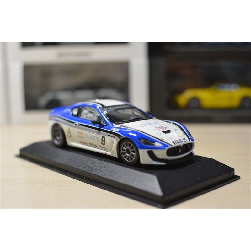 Mini Cut Minichamps 1: 43 Maserati Maserati MC4 GT4 Test Car Test Edition จํากัด 1008 ใหม่เอี่ยม