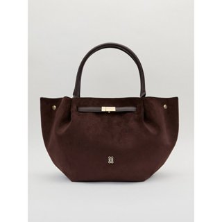 [Pomelo] กระเป๋าโท้ทดีเทลสายเข็มขัด / Suede Trapezoid Tote B…