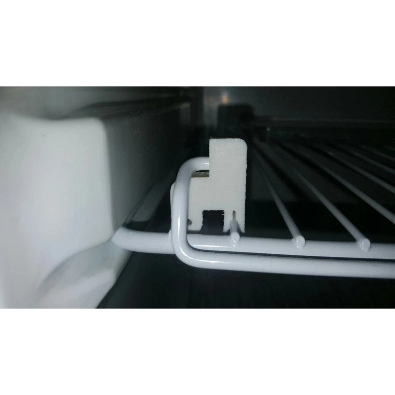 2PCS ชั้นวางตู้แช่แข็งหัวเข็มขัดตู้เย็นคลิปแก้ว Clamp Cooler ตู้เย็นสนับสนุน Fixing Bracket สําหรับ 