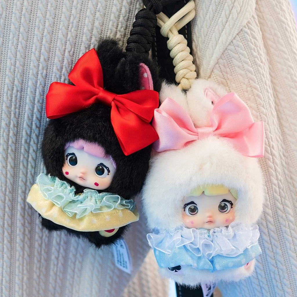 [ ของแท้ ]nommi Fairy Tale Town Series ไวนิลจี้ตุ๊กตากล่องตาบอด Action Figurines เครื่องประดับของเล่นอินเทรนด์คริสต์มาสประณีตของขวัญ ราคา ถูกที่สุด ดีลบีเคเค