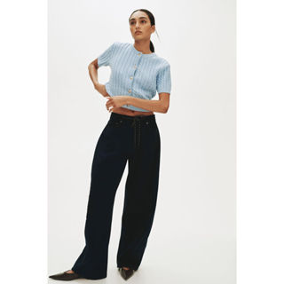 H&M(เอชแอนด์เอ็ม) คาร์ดิแกนถักลายเคเบิล ผู้หญิง 1302893_2