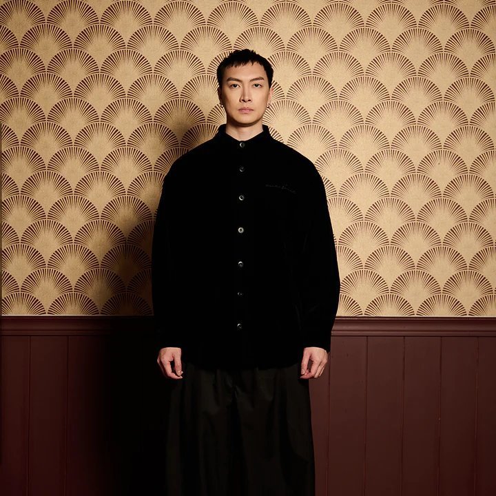 EVERSINCE PRUDENT L/S VELVET SHIRT (สีดํา)