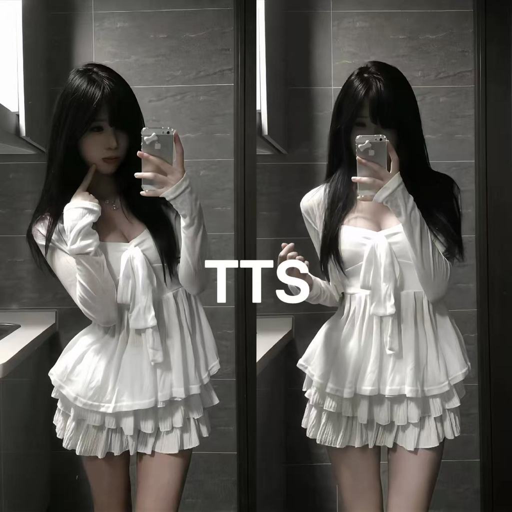 TTS🔥 ชุดเสื้อคาร์ดิแกนสายเดี่ยวสีขาวบริสุทธิ์สไตล์เกาหลีสำหรับผู้หญิง ดีไซน์เก๋ไก๋ด้วยโบว์ผูกคอและกระโปรงทรงชั้น