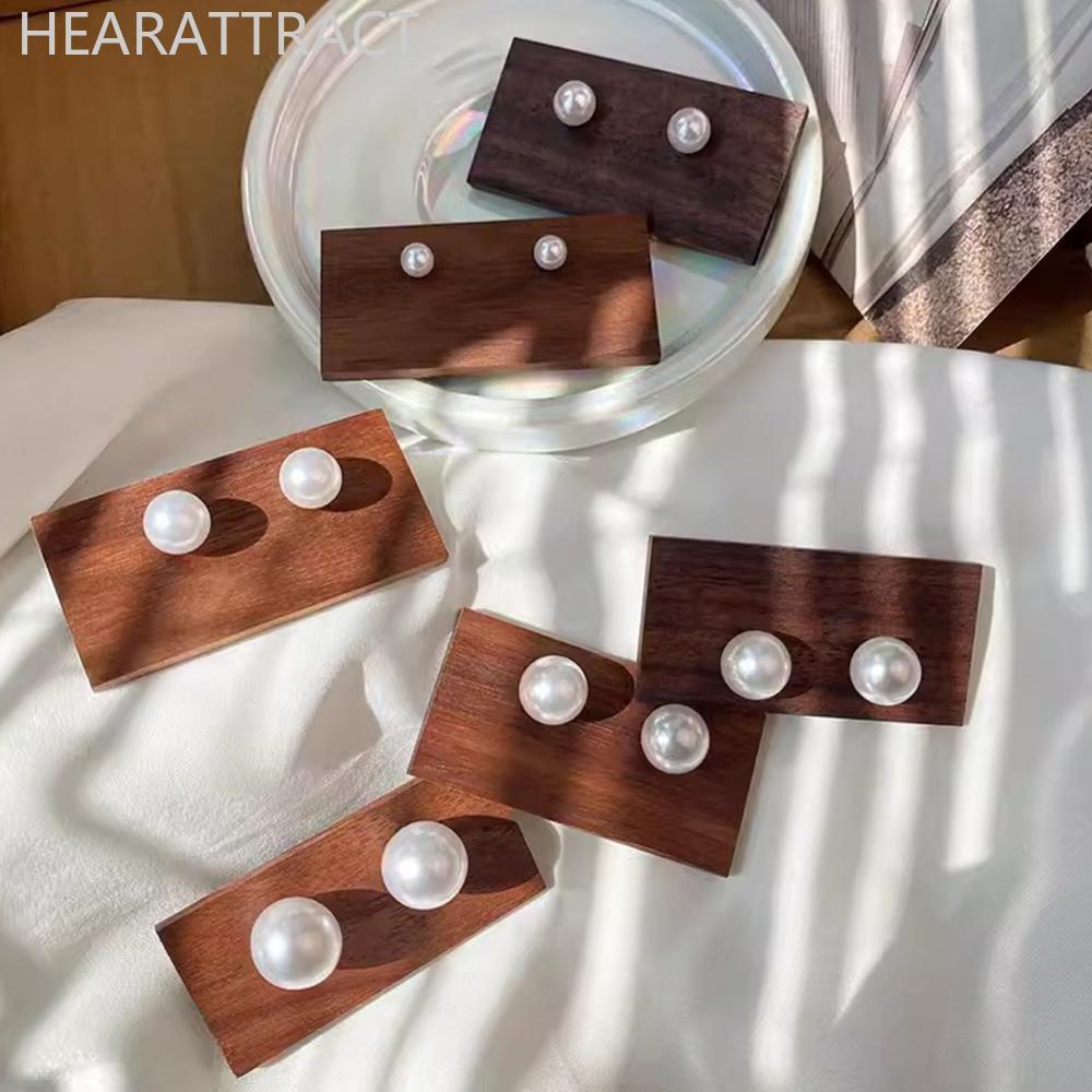 HEARATRACT เกาหลี Elegant สีขาว Glossy เลียนแบบ Pearl Stud ต่างหู S925 เข็มเงินประณีตเครื่องประดับสํ