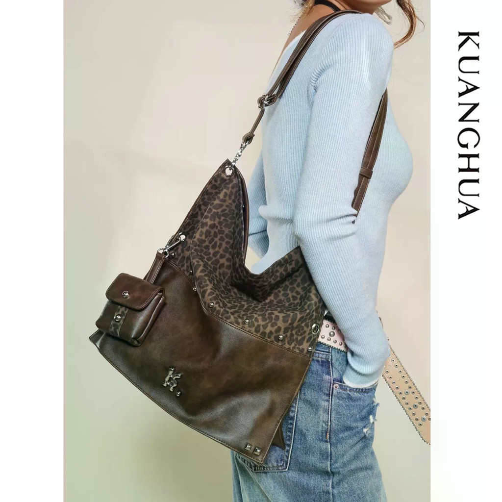 Flash Flap Bag ความจุขนาดใหญ่ไหล่ข้างเดียว Messenger Messenger Bag Commuter