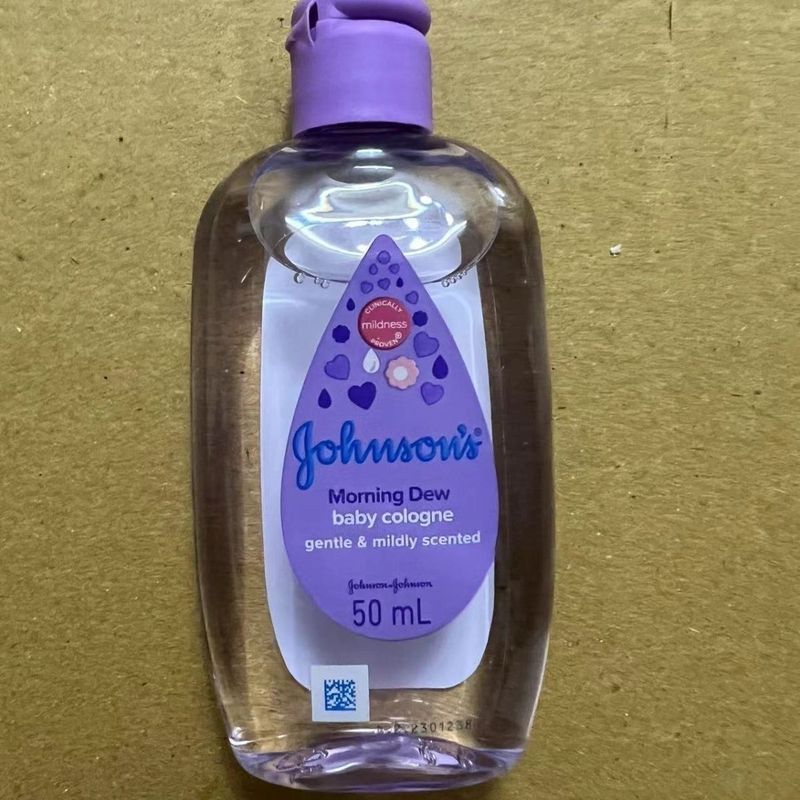เวียดนาม NUOC HOA Em Be Purple Bottle Johnson & Johnson BABY Perfume 50ml น้ําหอมกลิ่นดอกไม้ Tim3.20