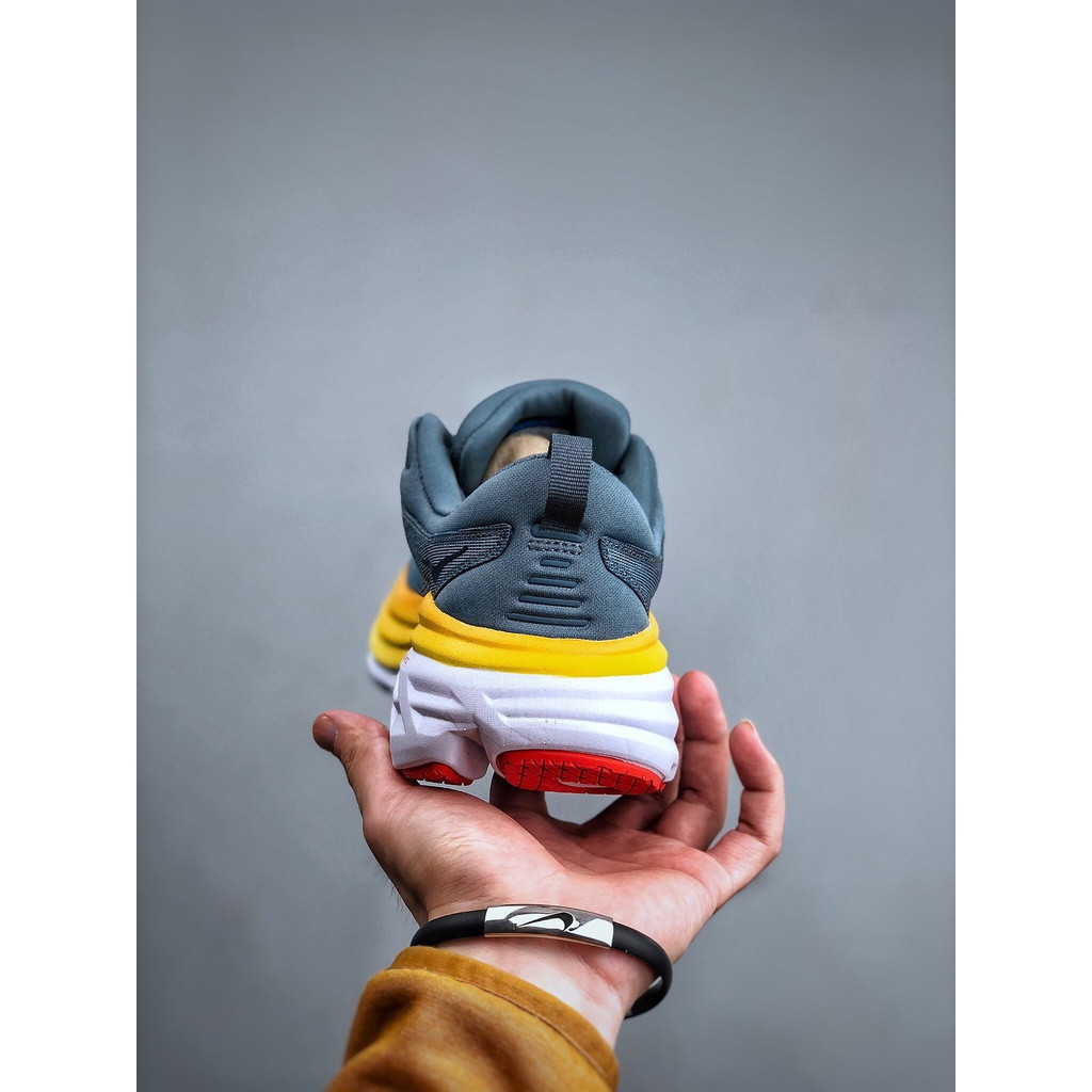 รองเท้าBondi 8 HOKA รวมถึงตัวเลือกวิดีโอนและมาพร้อมกล่อง - รูปที่ 5