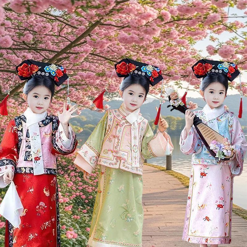 【พร้อมส่งจากจีน】ชุดตรุษจีน  สีแดง กี่เพ้า ชุดราชวงศ์ชิงศาลจีน ชุดจีนโบราณ ฮั่นฝู สำหรับเด็กผู้หญิง