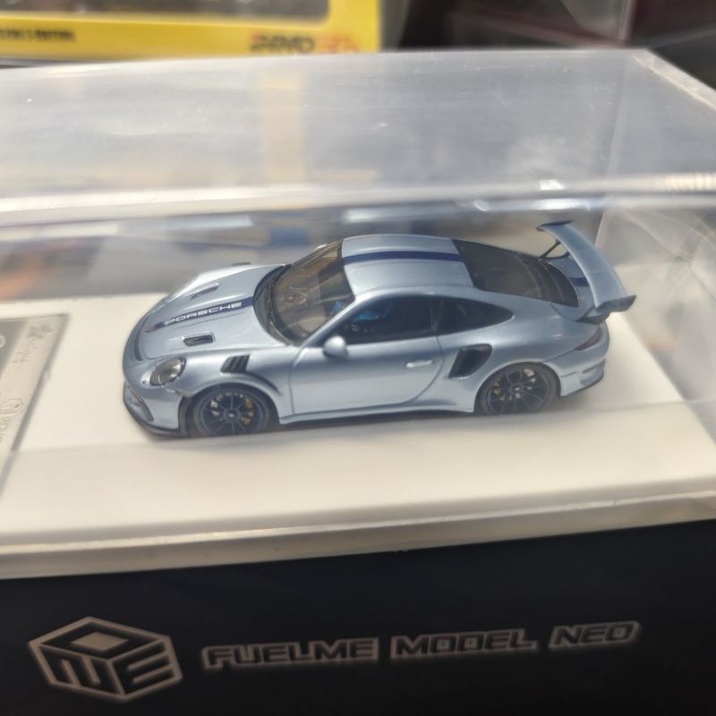 พร้อมสต็อก Fuelme Fuelme 1: 64 Porsche 991.2 GT3 RS High-End Resin รถจําลองรุ่น q