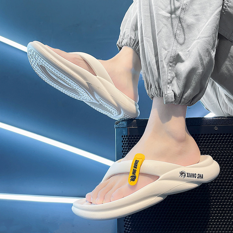 ขนาดพลังงานแสงอาทิตย์ สะดวกสบายและทนทาน schooll รองเท้า Street Wear Mens Thick-Soled Shit-Stepping B