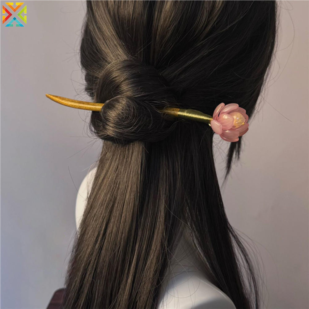 Vintage ใหม่จีนขนาดเล็ก Lotus Solid Hairpin โบราณไม้ดิสก์ Hairstick Hanfu เครื่องแต่งกายอุปกรณ์เสริม