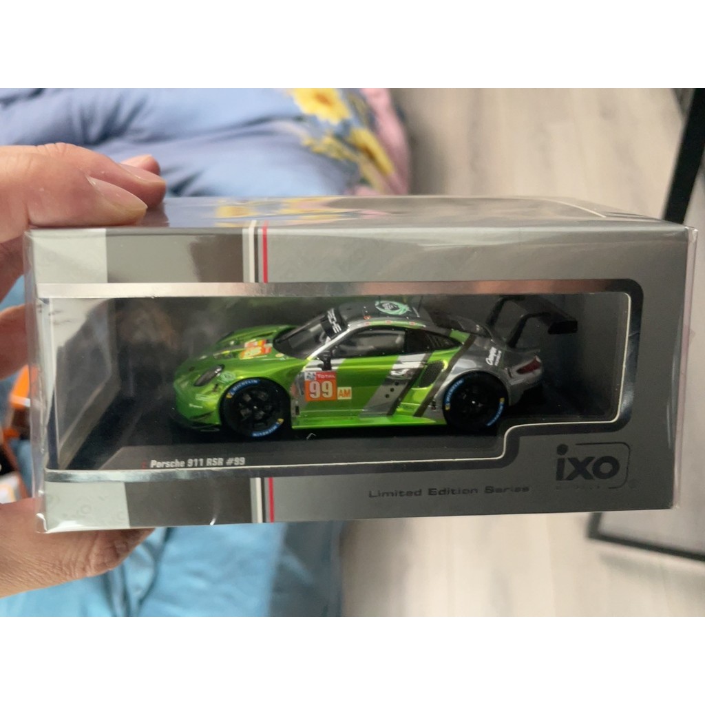 Ixo 1/43 Porsche 911gsr SF ส่งมอบ