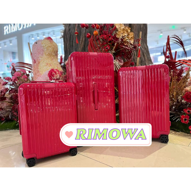 กระเป๋าเดินทาง RIMOWA Essential Cabin สีแดงราสเบอร์รี่ ของแท้ใหม่เอี่ยม กระเป๋าเดินทางขึ้นเครื่อง กร