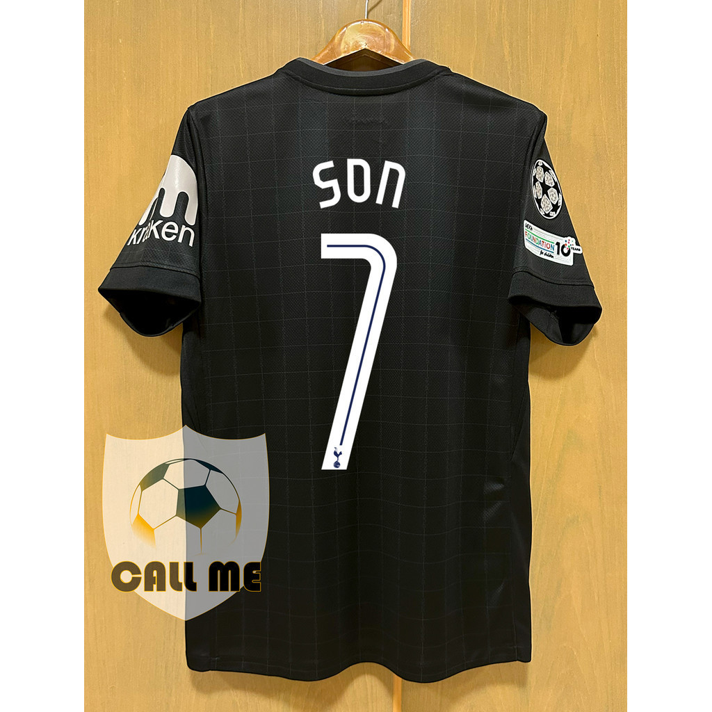 เสื้อทีมฟุตบอล SL สเปอร์ สำหรับฤดูกาล 2025/26 พร้อมบริการปรับแต่งชื่อนักเตะและหมายเลขอัปเกรด UC