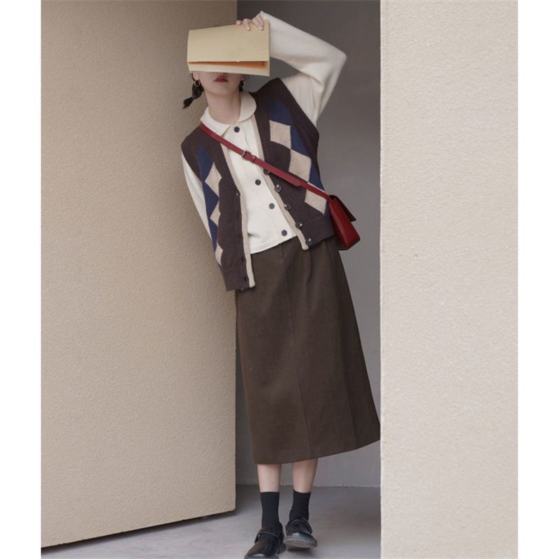 2026แฟชั่น2026ชุดสูทสามชิ้น/ชิ้นเดียวสไตล์ฮ่องกงย้อนยุคเพชรถักเสื้อกั๊ก+เสื้อคอปกตุ๊กตา+กระโปรงฤดูใบ