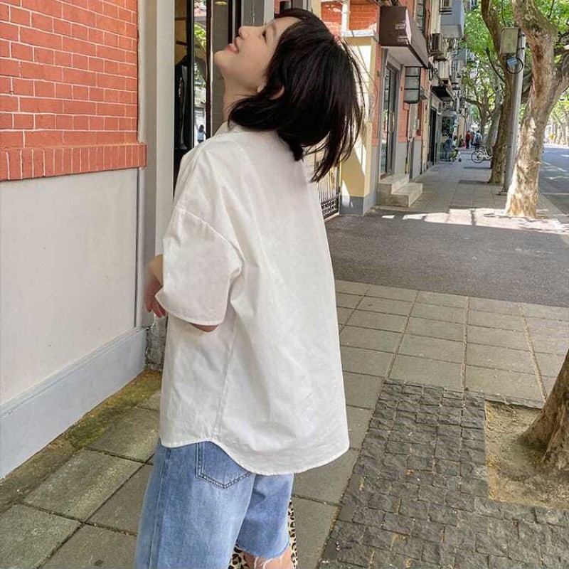 shayne-เสื้อสุภาพสตรี สีขาว ปุ่มกด เสื้อแขนสั้น ประเภทรุ่นหลวม สดชื่น หวาน วรรณกรรมและศิลปะ แฟชั่นสบาย ๆ วิทยาลัย ราคา ถูกที่สุด ดีลบีเคเค แกลเลอรีภาพที่ 5