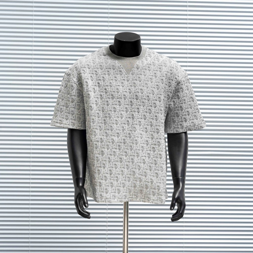 DIO * R2026 Star คลาสสิกรอบคอแขนสั้นเสื้อยืดผู้ชายผู้หญิงโลโก้พิมพ์ Slim-Fit แฟชั่นสร้างสรรค์ Contra