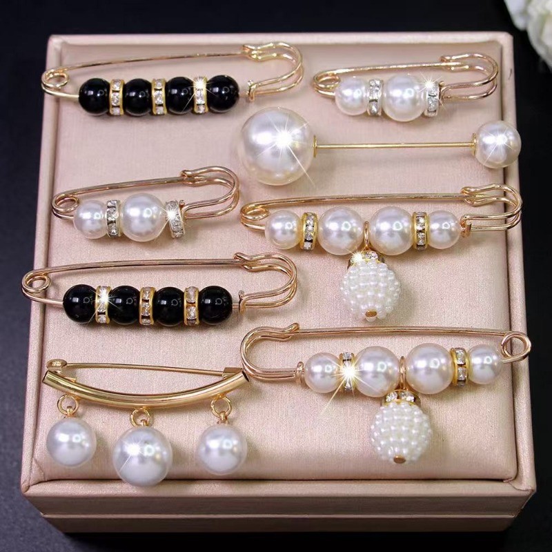 เข็มกลัดมุกชุดสไตล์อุปกรณ์เสริมเกาหลี Pearl Decor Anti Glare Pin เหมาะสําหรับเสื้อ Coats