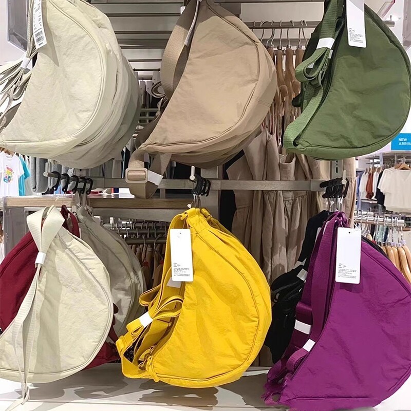 U の 99 Dumpling Messenger Bag 2024 Nylon Mobile Phone Bag Canvas Shoulder Bag Underarm Bag Shoulder 