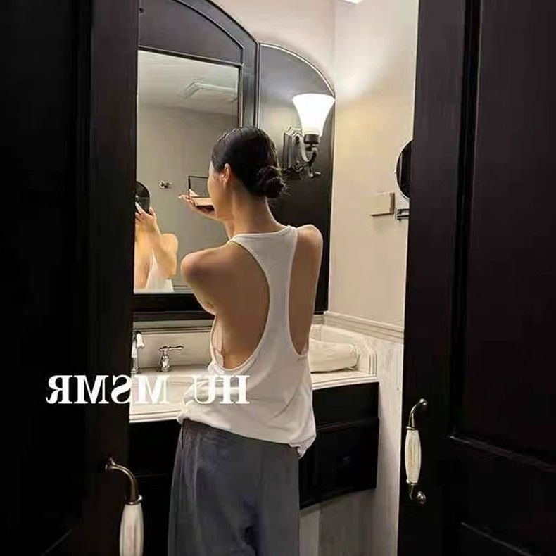 (M-3XL) เสื้อกล้ามแขนกุดสไตล์กีฬาสำหรับฤดูร้อน ออกแบบเรียบง่าย มีไซส์ใหญ่ให้เลือก เหมาะสำหรับผู้หญิง เสื้อกล้ามสายเดี่ยวทรงหลวม สีพื้น ดีไซน์หลังเปิด สไตล์สปอร์ต ไม่มีแขน ใส่สบาย ยืดหยุ่น รองรับไซส์ใหญ่ ถึง300ปอนด์ เหมาะใส่ออกไปข้างนอก ออกกำลังกาย ฟิตเนส