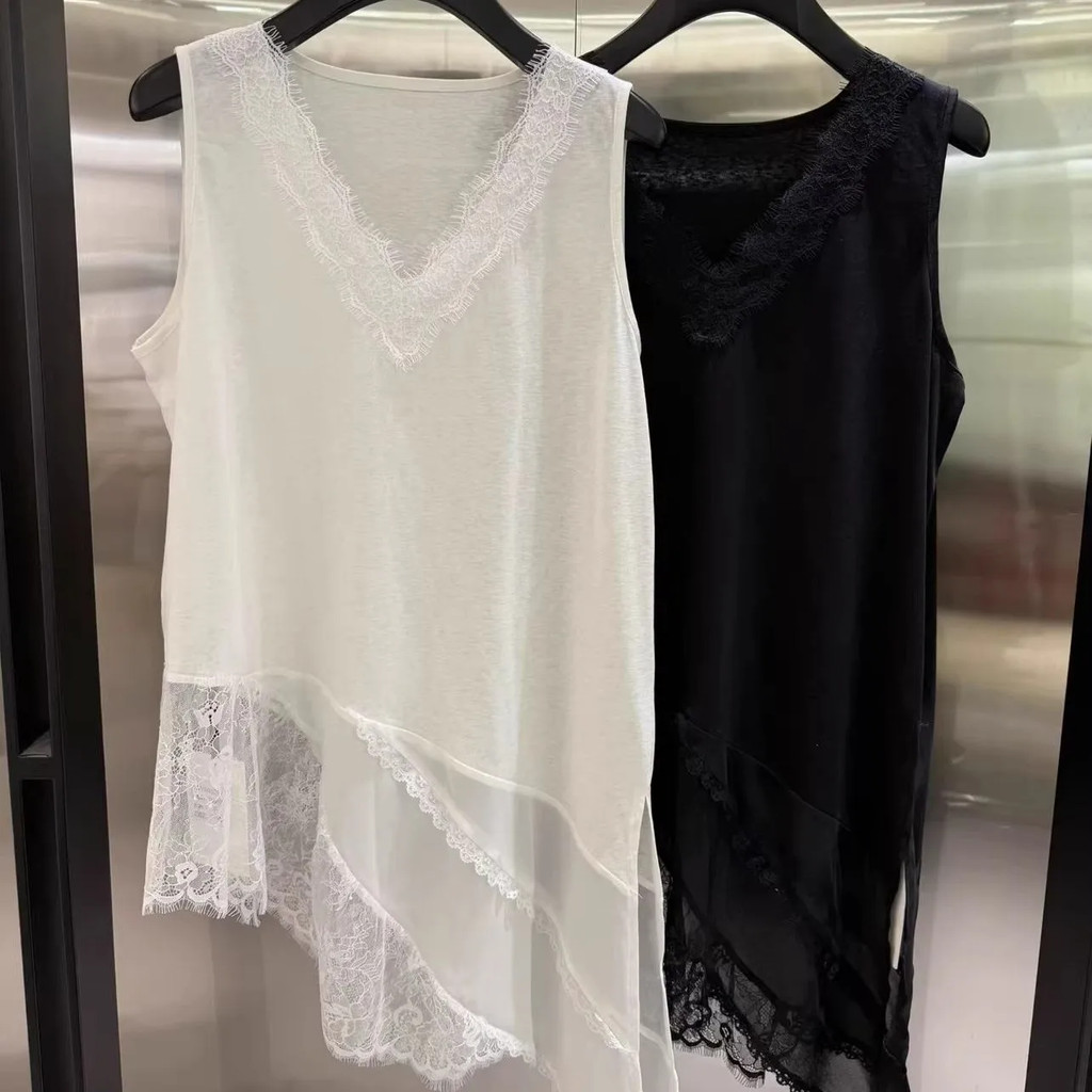 เสื้อกั๊กลายลูกไม้ ดีไซน์คอวีแบบใหม่ สำหรับฤดูใบไม้ผลิ