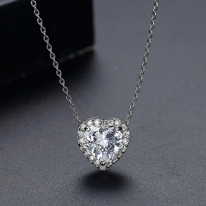 สร้อยคอจี้หัวใจประกายเรียบง่ายพร้อมลูกบาศก์เซอร์โคเนีย (CZ) - เครื่องประดับสตรีหรูหราสําหรับทุกวันหร