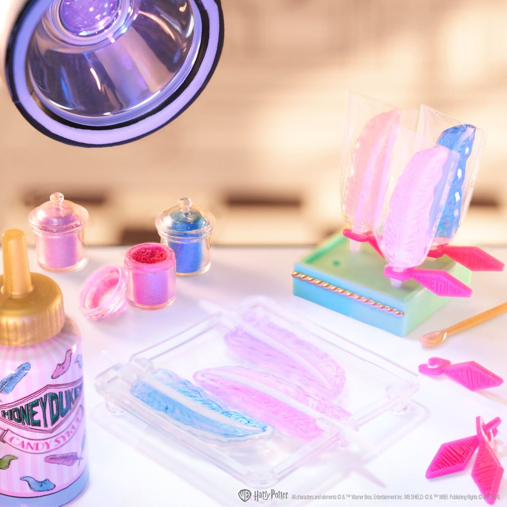 DIY Honeydukes ของคุณเอง! ชุดงานฝีมือเรซินอาหารขนาดเล็ก Harry Potter โดย Miniverse – Blind Pack สําห