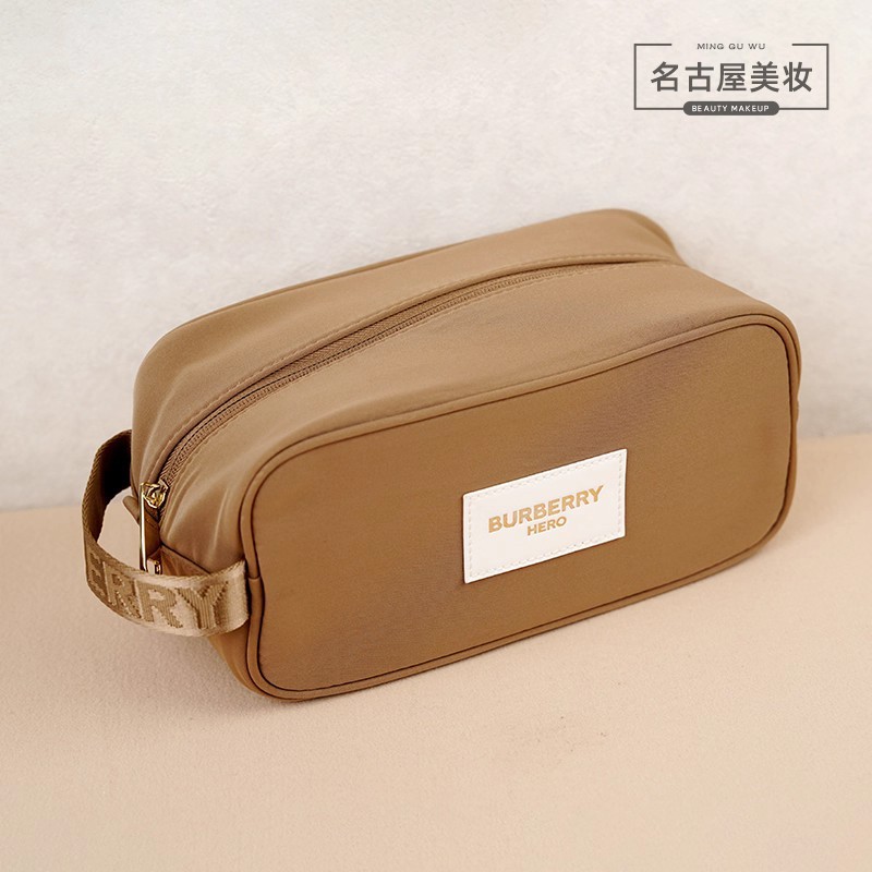 แนะนํา~Beauty Counter Free BURBERRY BURBERRY Toiletry Bag Storage Cosmetic Bag Outside Portable