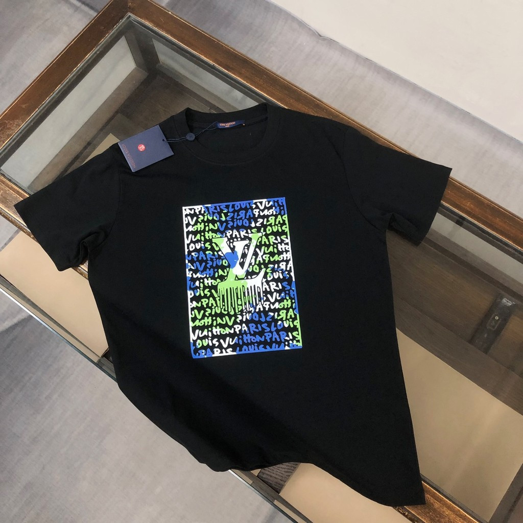 เสื้อยืดแขนสั้นคอกลม Lou & Is Vu สำหรับผู้ชาย สไตล์เรียบง่าย มีความสบายรอบคอและ핏ทight เพื่อการสวมใส่