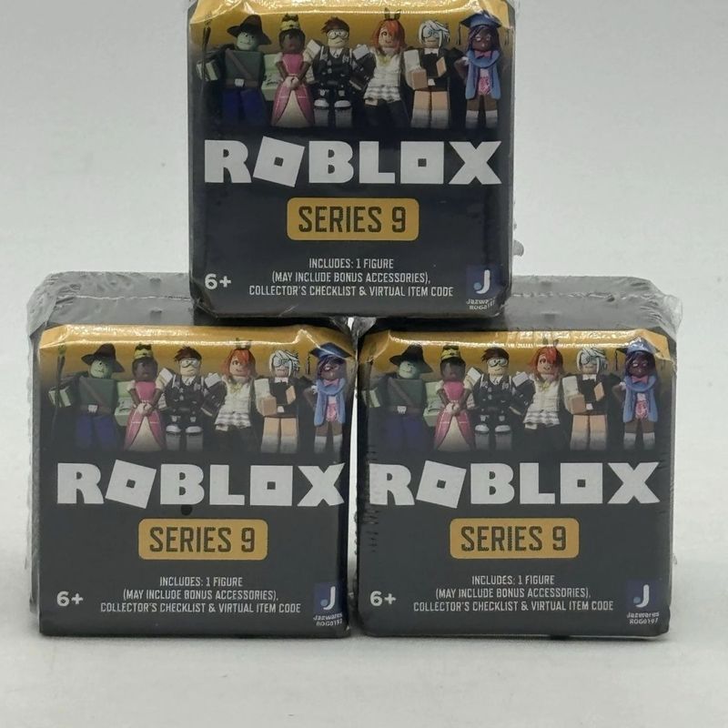 【พร้อมส่ง】roblox การ์ด ของเล่น ตุ๊กตา toy robuxR ROBLOX ROBLOX 9 Series อินเทรนด์เล่นสินค้าของแท้ที่