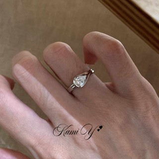 แหวนเงิน 925 มีดีไซน์เรียบหรูพร้อมเพชรเดียว สำหรับผู้หญิง ขน…