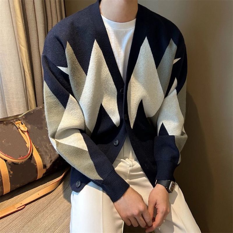 男士开衫毛衣针织衫长袖t恤韩版潮流高级感外套男秋冬款夹克上衣1.13Men's Cardigan Sweater Long-sleeved T-shirt Korean Trend High-end 