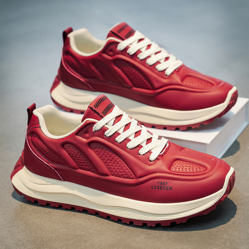 [ผลิตภัณฑ์ใหม่] รองเท้ากีฬาผู้ชายฤดูหนาว Soft-Soled Anti-Slip รองเท้าวิ่งผู้ชายรองเท้าลําลองหนาSoled Forrest Gump Daddy Shoes [ขายร้อน]