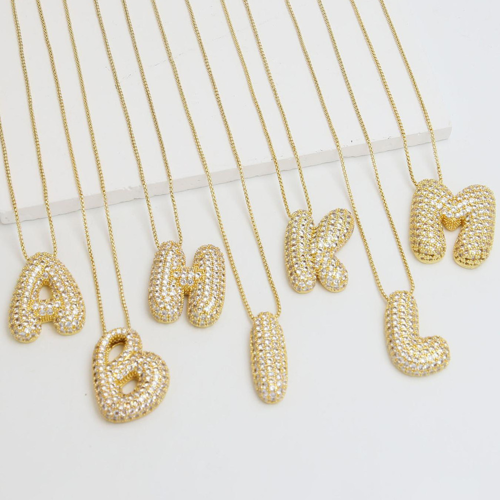 สร้อยคอนำเข้าทองคำขาว 18K เพทายขนาด 26 ตัวอักษร CYJ261.18