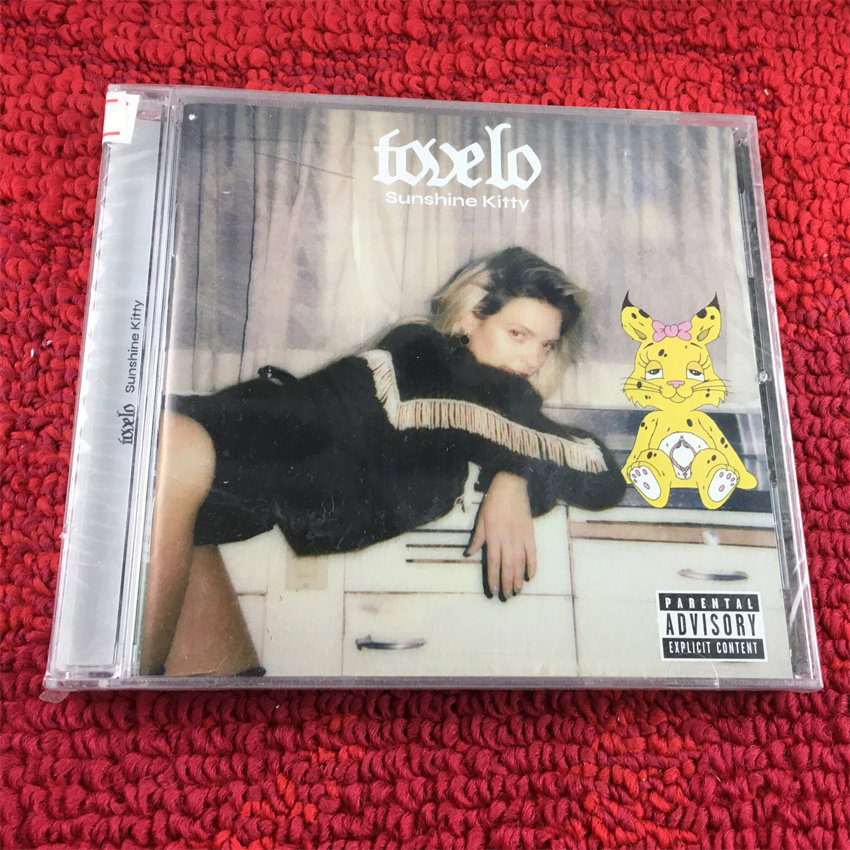 Tove Lo Sunshine Kitty (ใหม่เอี่ยม ) hang8